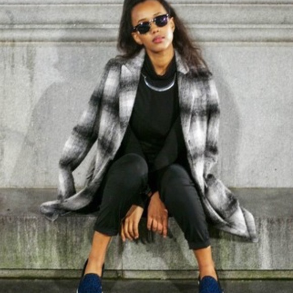 Theory Wool Blend Black/White Coat - Picture 2 of 6